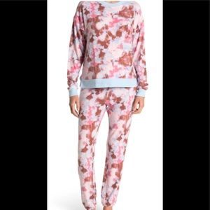 Abound Multicolor Tie Dye sweatshirt and pants set. Size Small. NWT